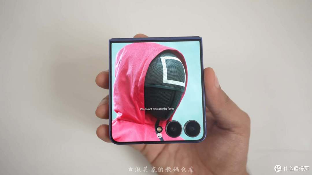 12+256卖7999 三星Z Flip7深度体验 对比Flip6提升多少?值得买吗