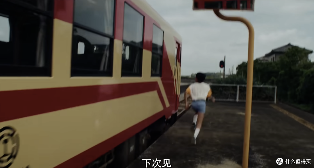 治愈力拉满的日本高分电影《鲭鱼罐头》,用童年治愈成年人的疲惫
