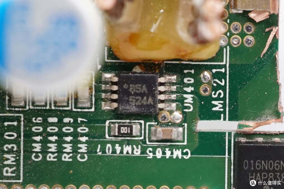 80PLUS钛金认证,英特尔1600W服务器电源拆解