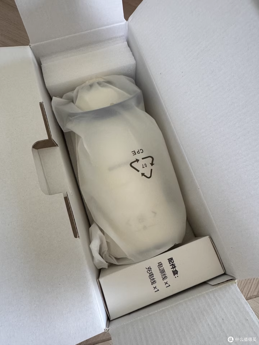 大宇恒温杯:带娃出门冲奶太方便,加热快还能消毒