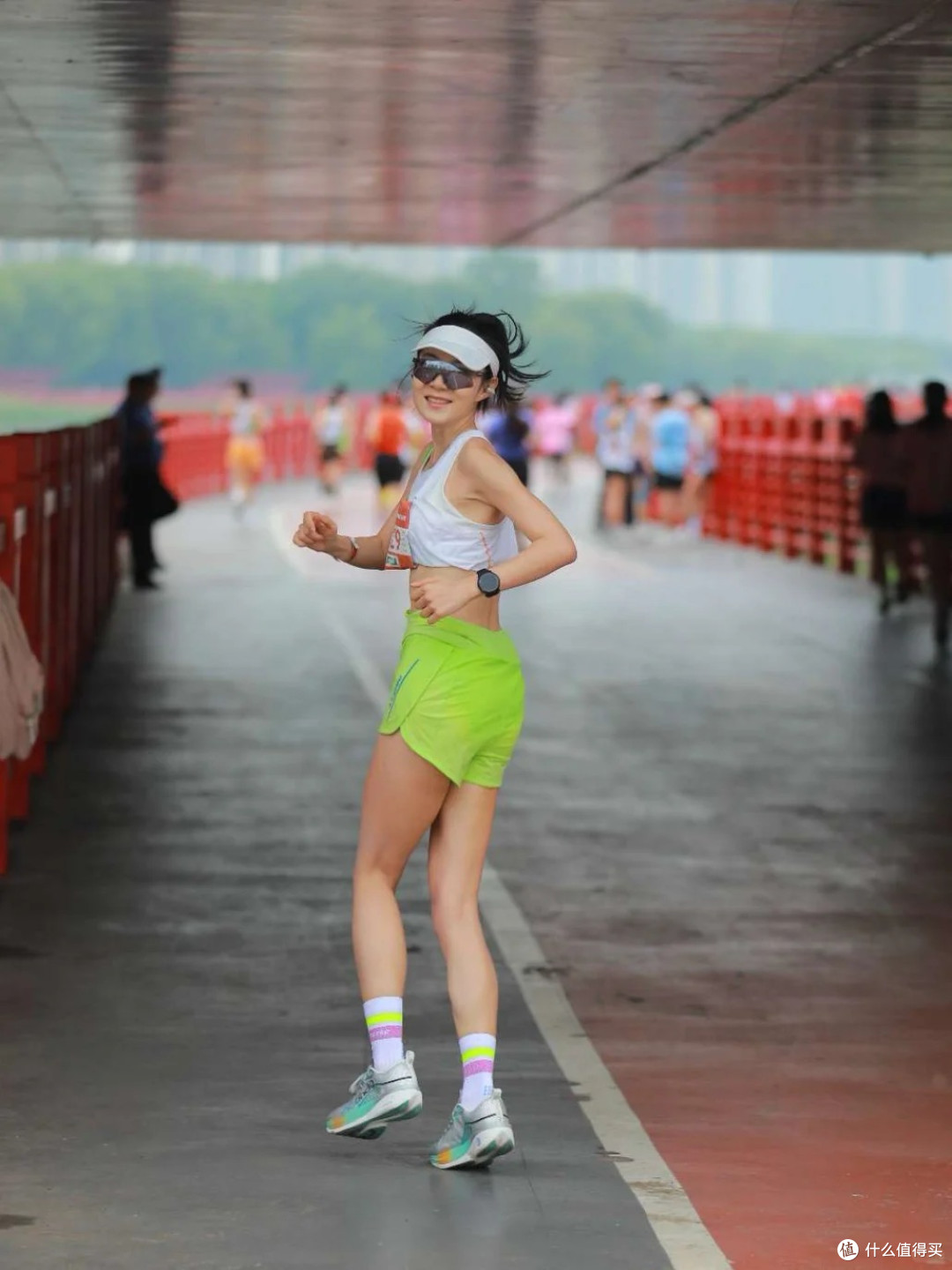 跑步本质上是极其私密与孤独的。