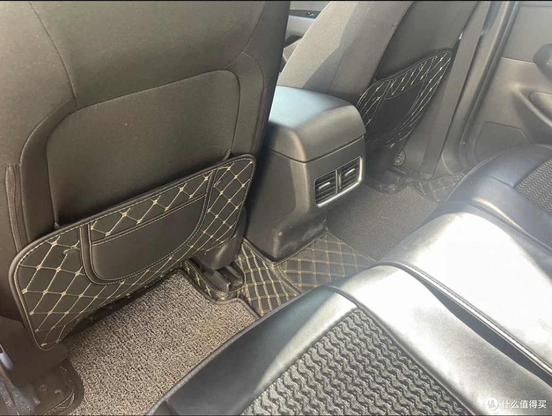 爱车防踢垫,真的这么好用?