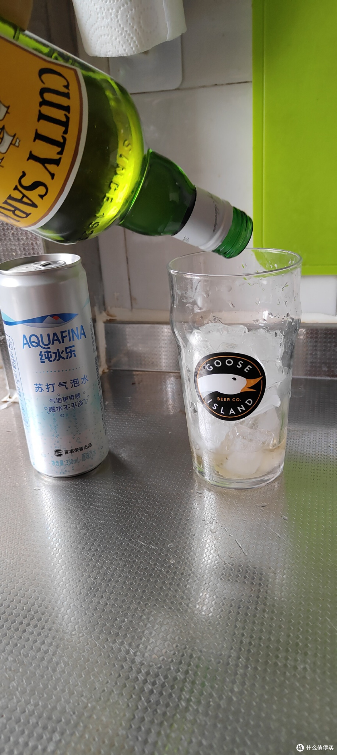 夏季上班族解乏,没有什么不是一杯“高球”特饮所不能解决的