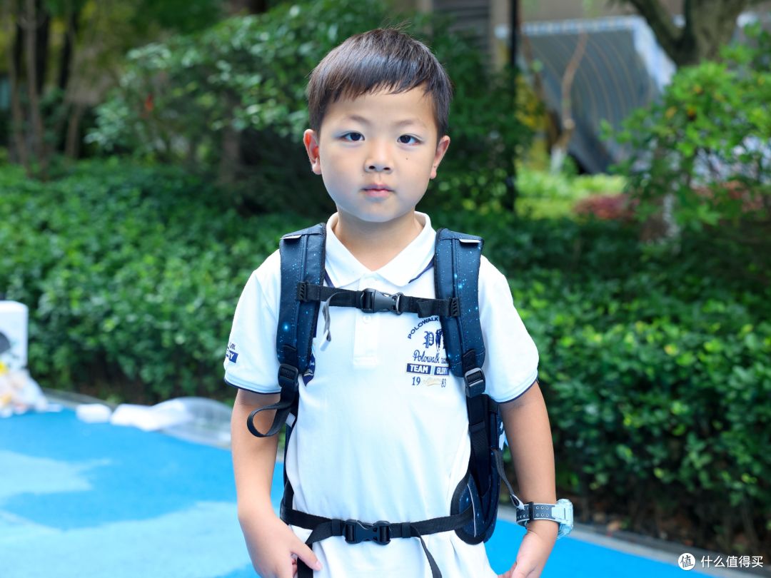 好书包真的能“减负”！换上这款小学生护脊书包后孩子再没喊过累