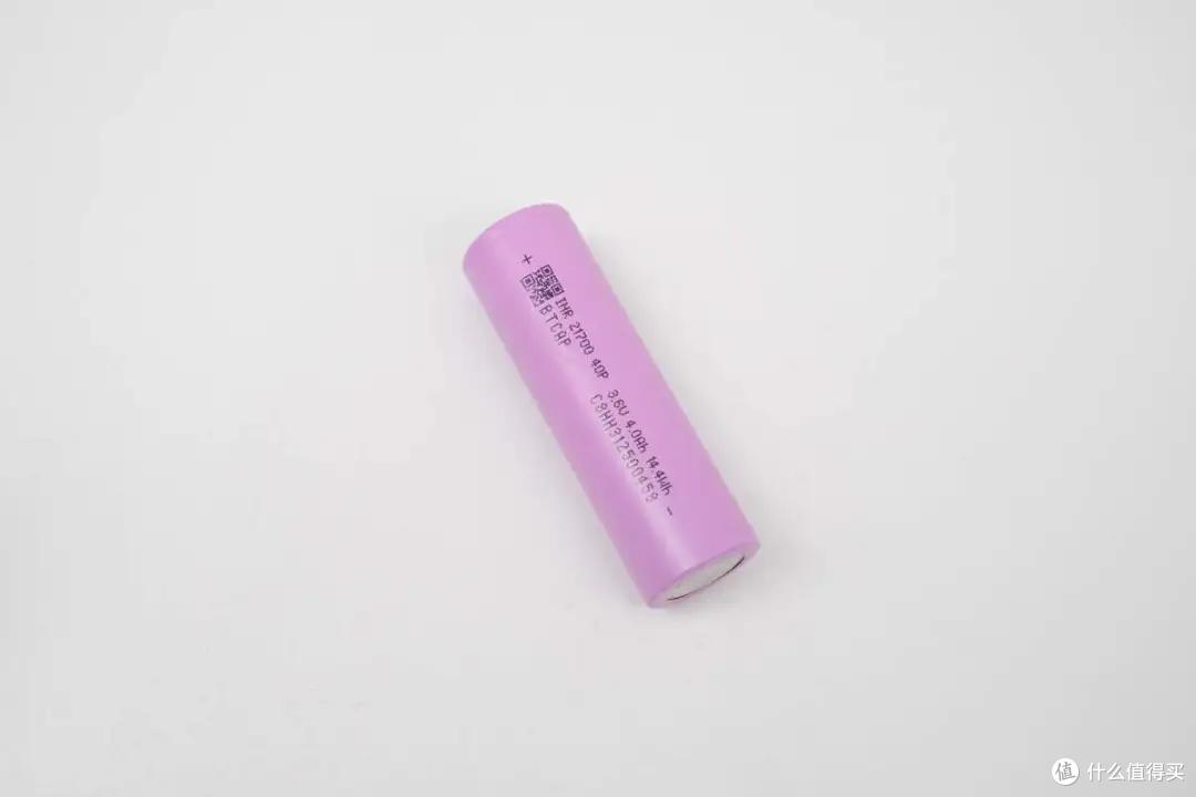 九家企业推出21700全极耳电池,大功率充电宝迎来技术变革