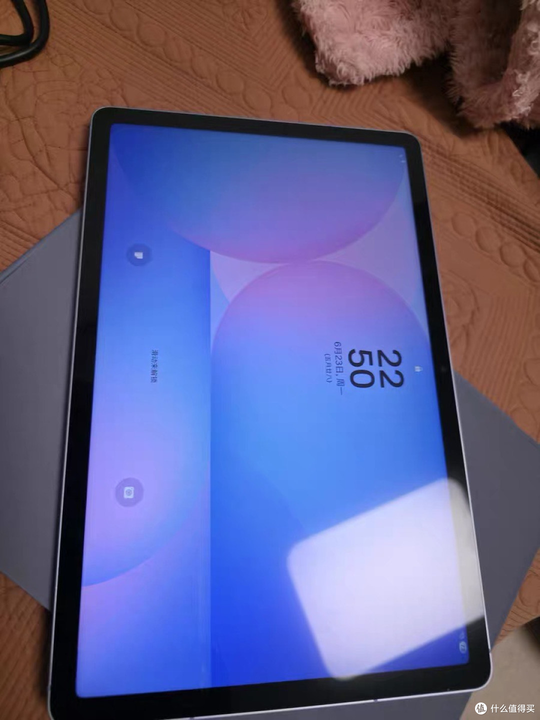 三星Tab S10 FE轻薄便携,性能出色