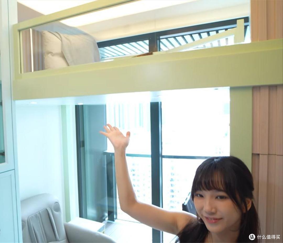 香港一三口之家火了，奋斗10年攒下18㎡房子，那叫一个高级，晒晒