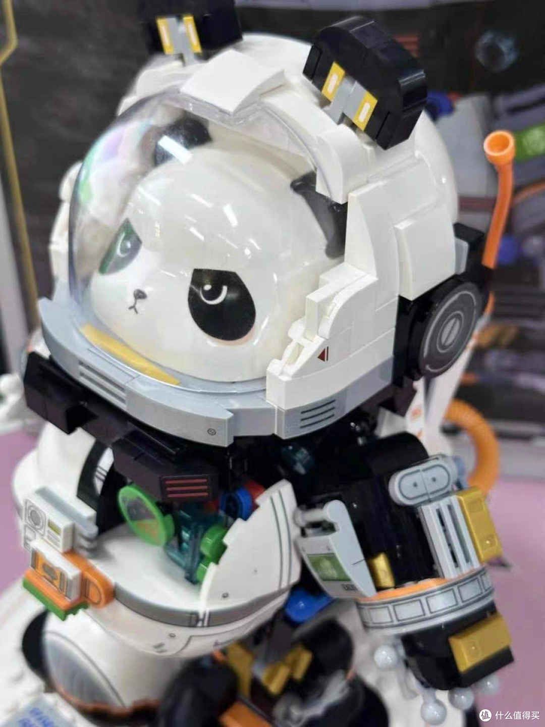 动手拼装太空熊猫模型体验