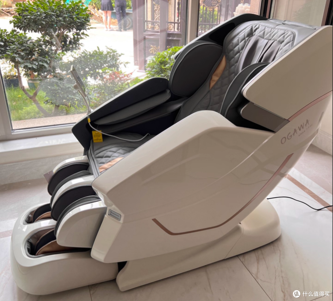 3K听个响？7款按摩椅拆机真相：3K-1W是塑料机芯到精钢骨架的差距