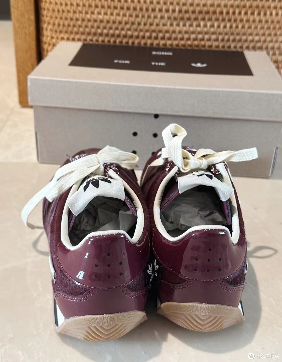 SFTM X adidas COUNTRY OG马毛德训鞋JH9011:复古与前卫的邂逅