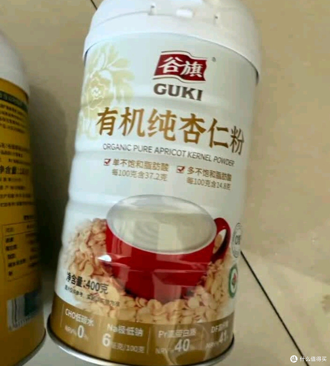 一罐杏仁封存的琥珀时光