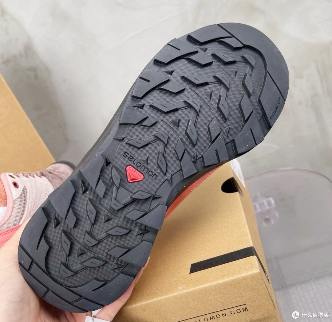 SALOMON X-ALP SUEDE跑步鞋:颜值与实力并存的户外之选