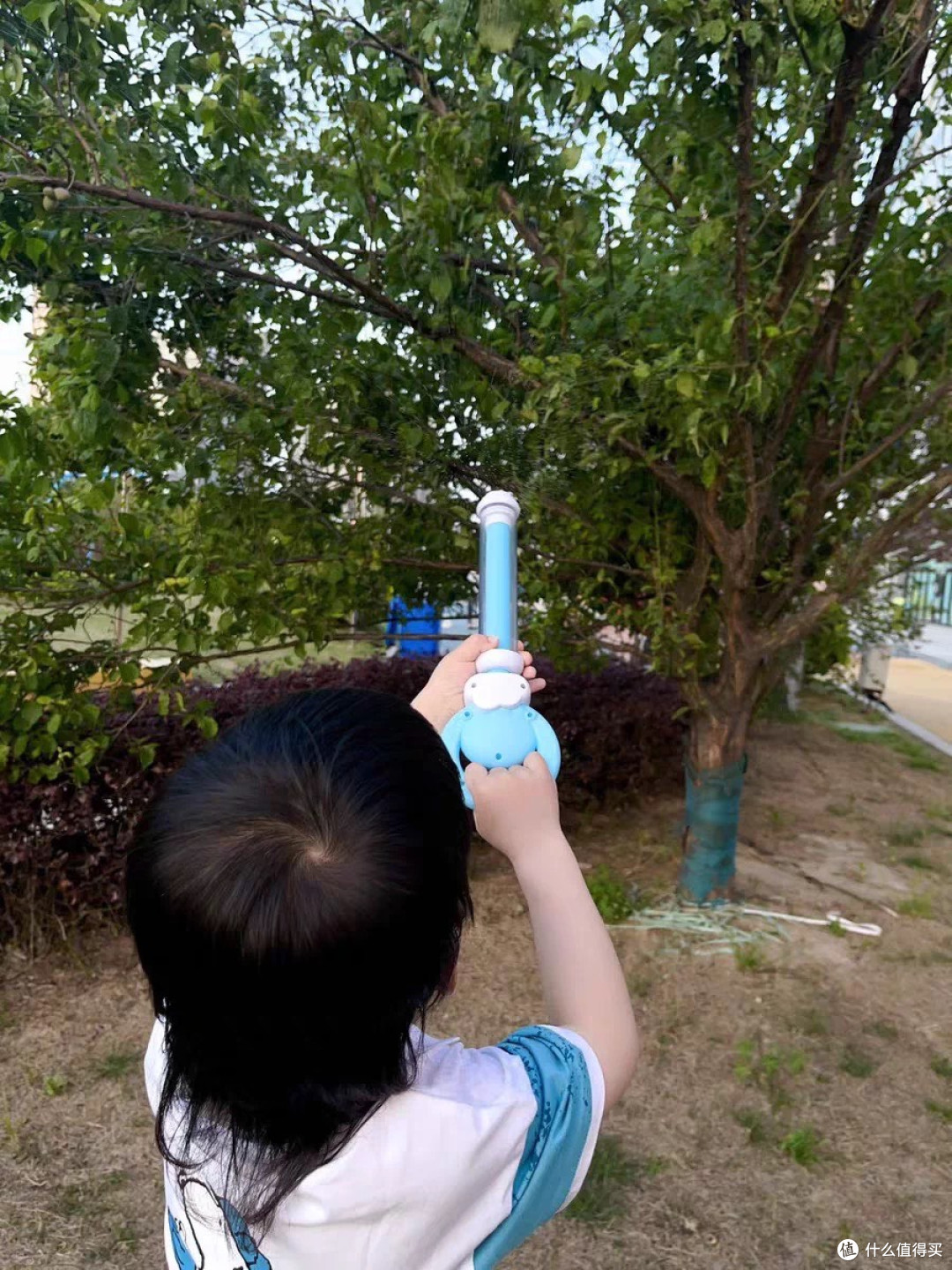 要说夏天最不能少的玩具，那必须是水枪啊！