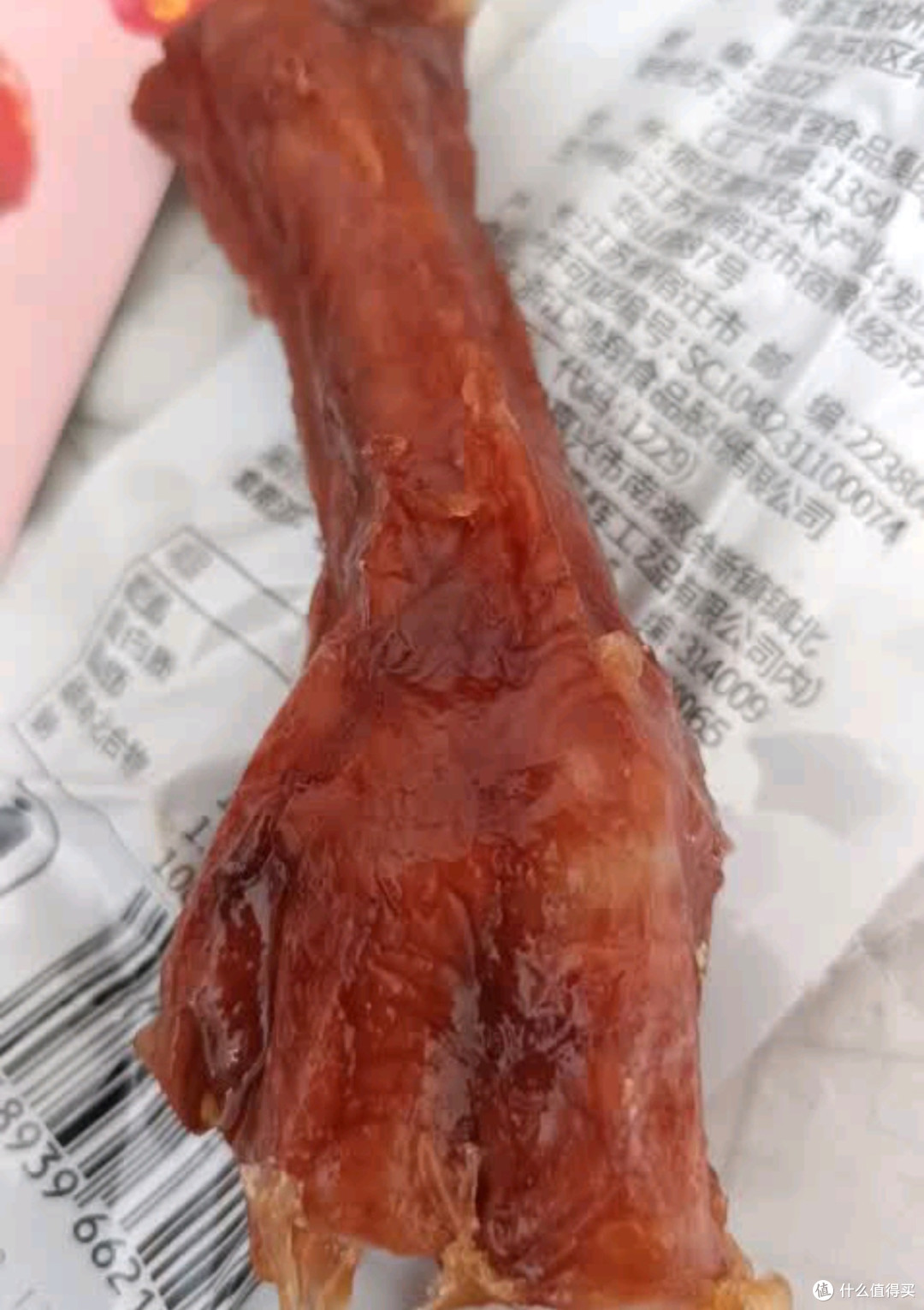 作为一名热衷于探索美味零食的消费者，百草味的这款虎皮凤爪