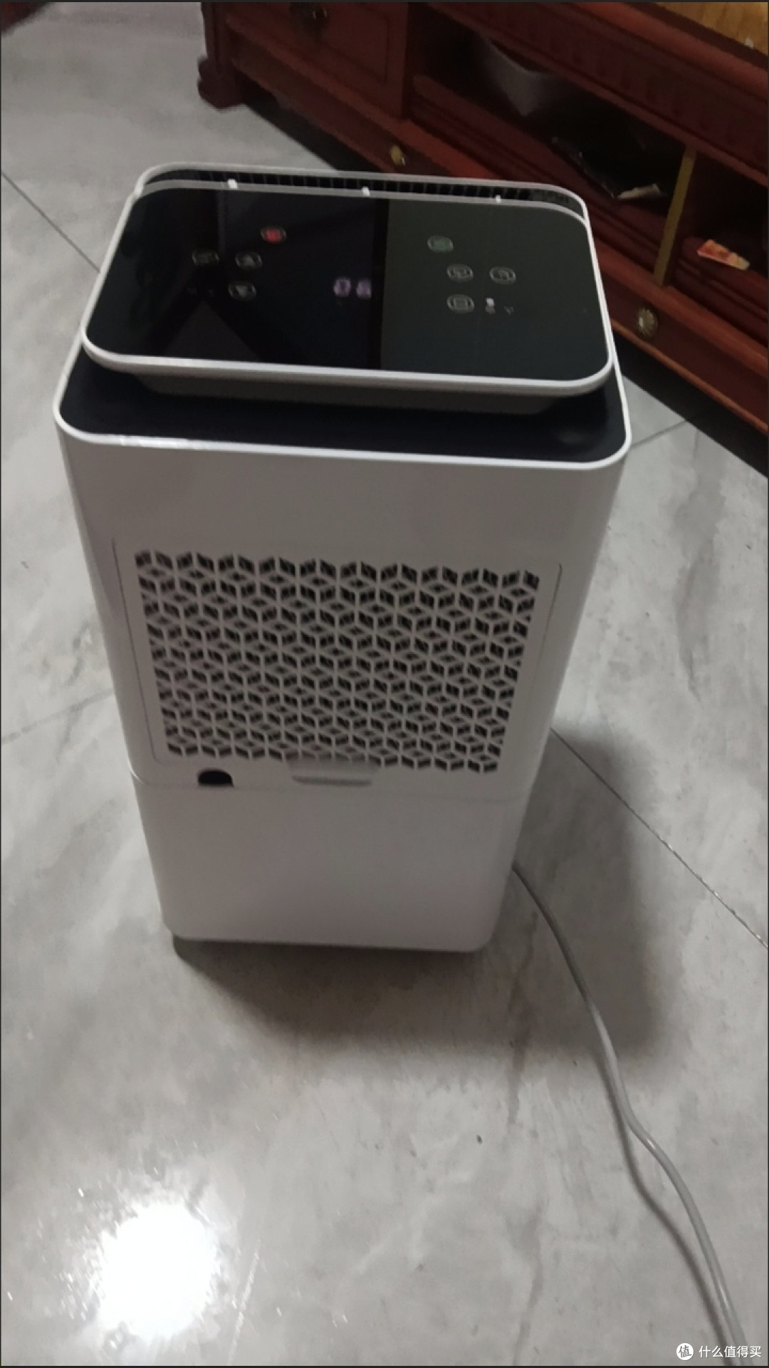 奥克斯除湿机，潮湿季节的救星