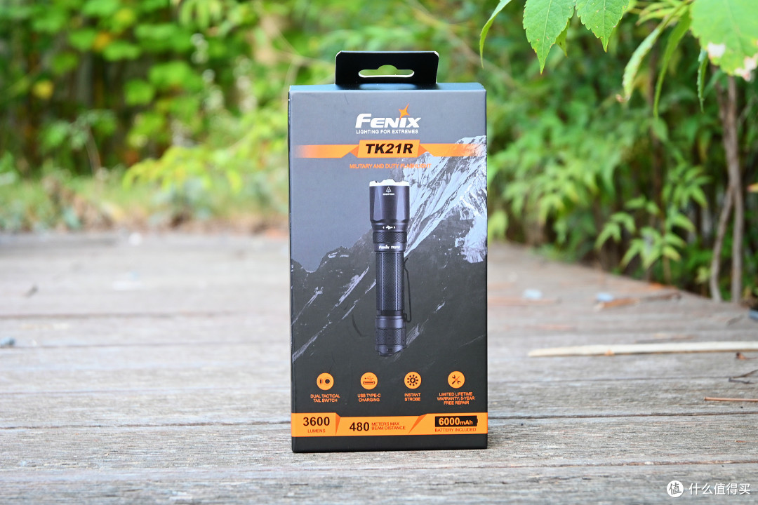 新升级的硬核伙伴!Fenix TK21R战术勤务手电体验