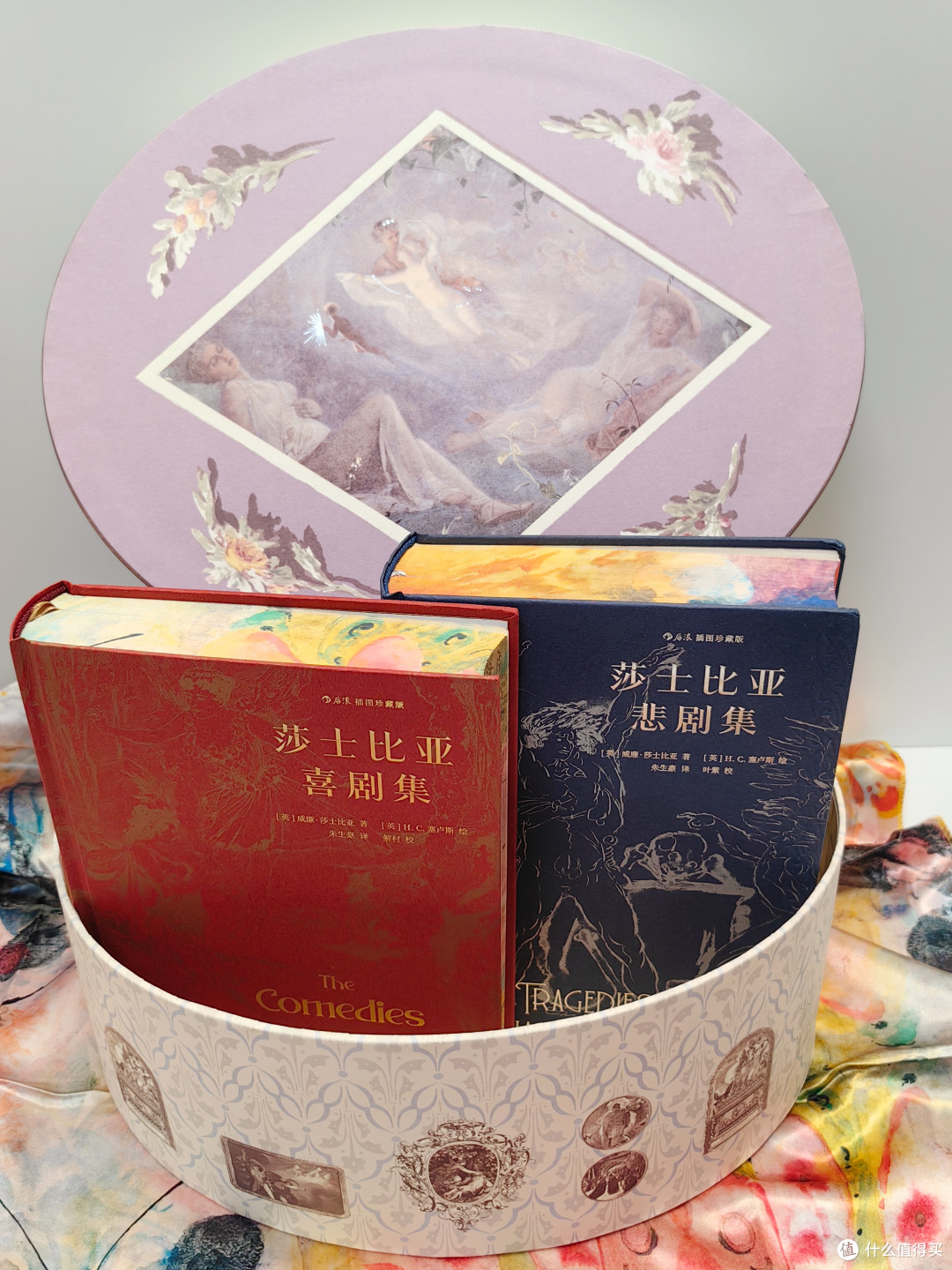 原谅我拍不出实物的美!哪里是书,简直是艺术品!珍藏和送礼绝了