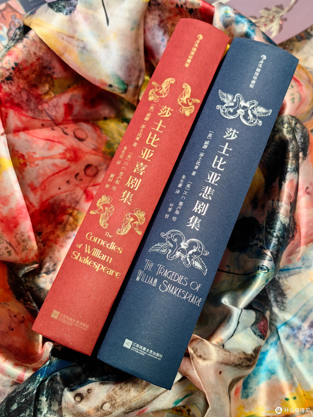 原谅我拍不出实物的美!哪里是书,简直是艺术品!珍藏和送礼绝了