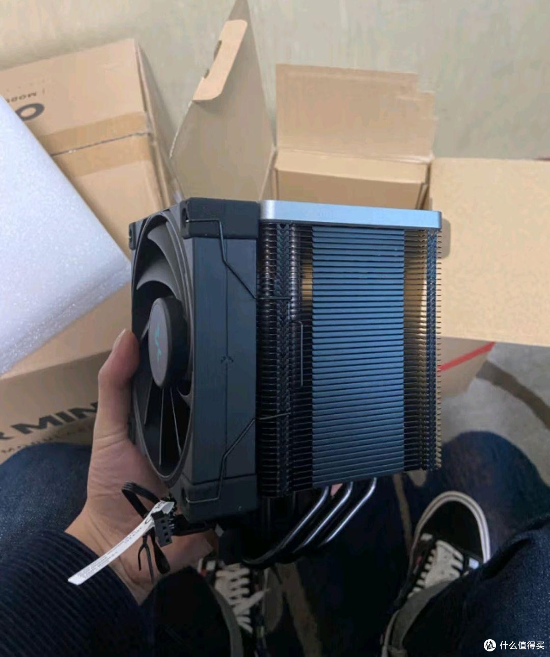 万万没想到,脏脏的散热风扇才是好风扇