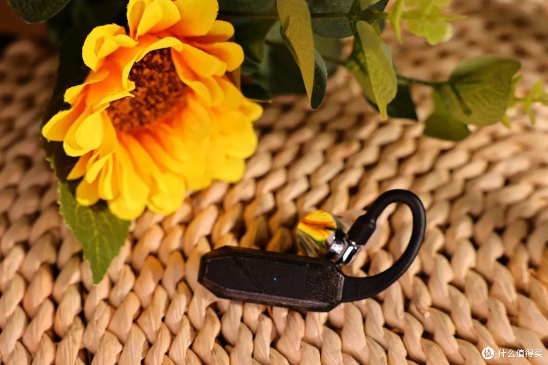 不止便携，更是百搭：iFi悦尔法 GO pod Air 让无线 HiFi 更简单