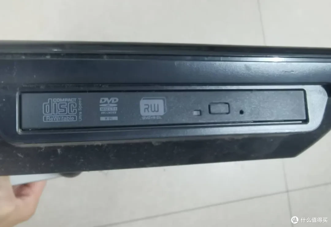 当年3999元的20寸一体机,如今沦为20元的电子垃圾?