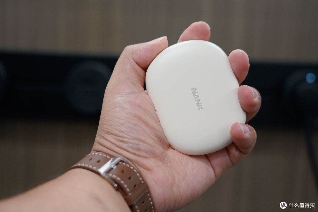 南卡OENova：戴了就像没戴，这耳机是来“报恩”的吧