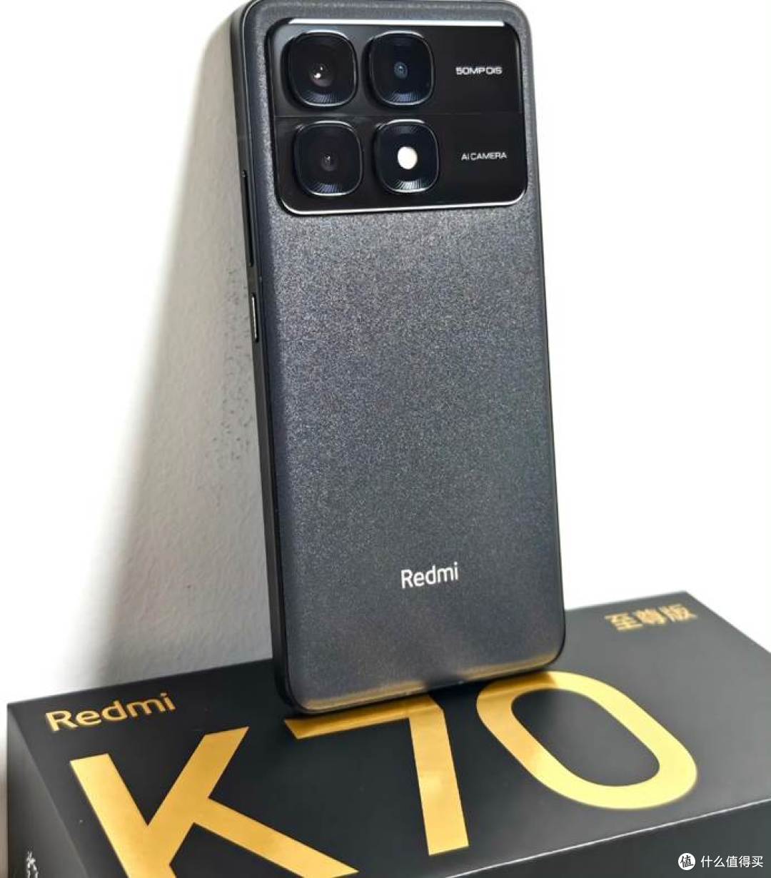 暴雨中畅玩、多任务狂飙,Redmi K70至尊版天玑9300+IP68防水!