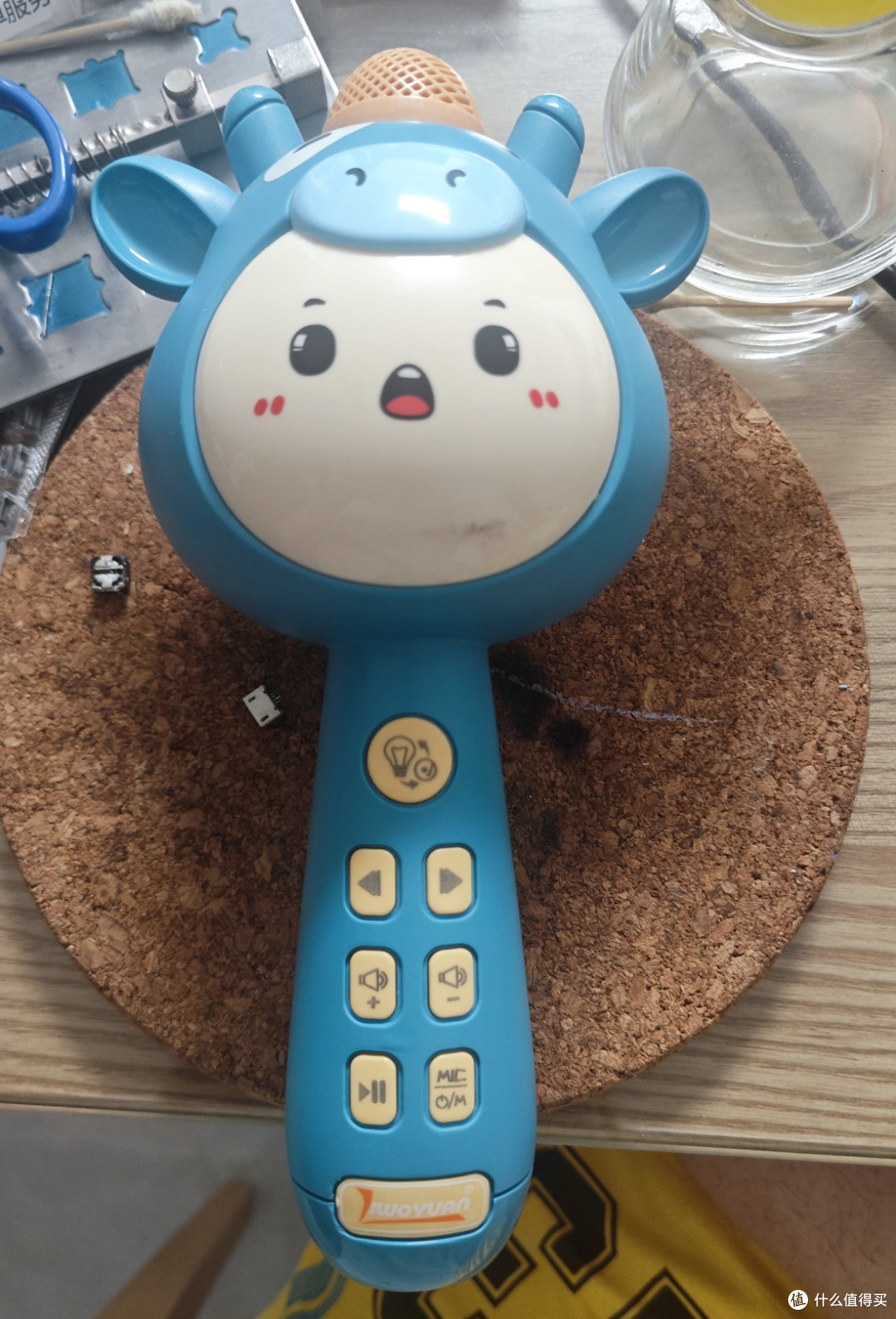 拆修儿童玩具麦克风音箱