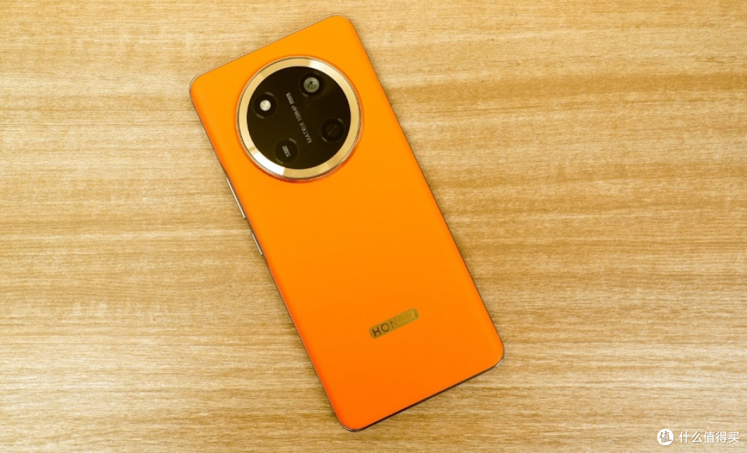 荣耀开始清仓，12GB+512GB跌至1856元，卫星手机国补后一降再降