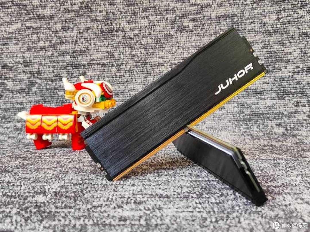 国产内存来炸场!玖合星域黑 DDR5 6000MHz ,32GB 套条不到 600