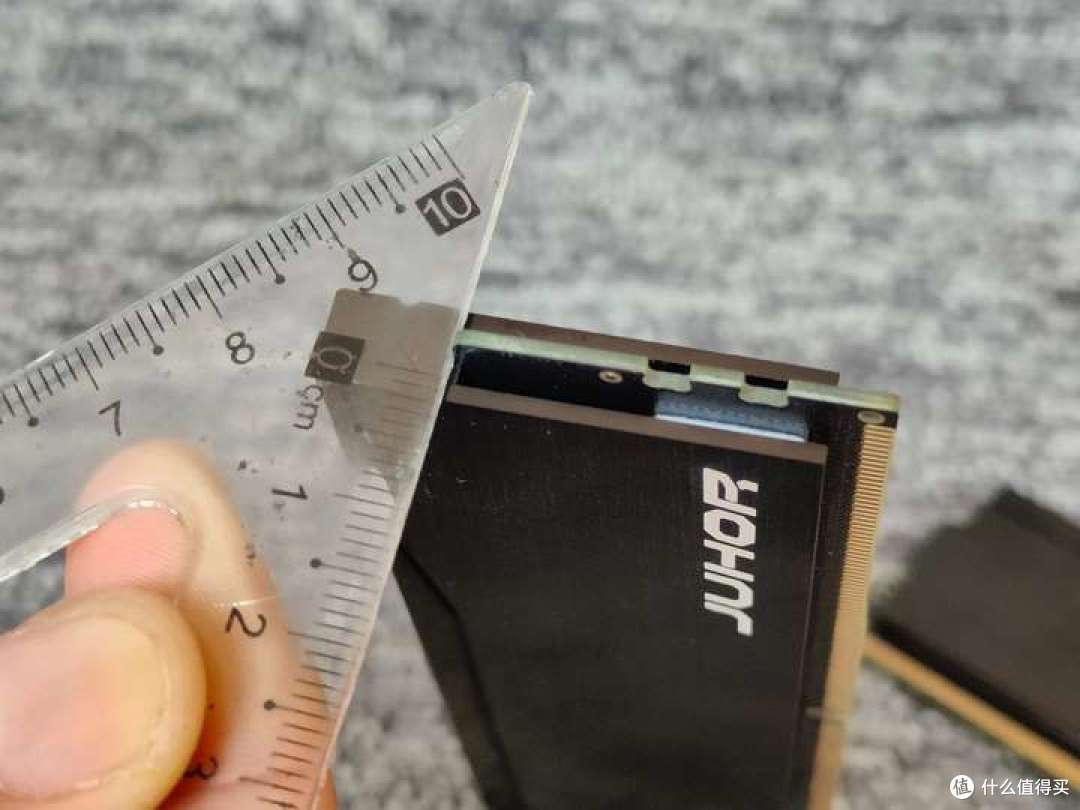 国产内存来炸场!玖合星域黑 DDR5 6000MHz ,32GB 套条不到 600