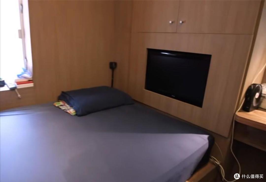 香港一对夫妻,蜗居9㎡小屋,入住2年,被超500万人羡慕,真幸福