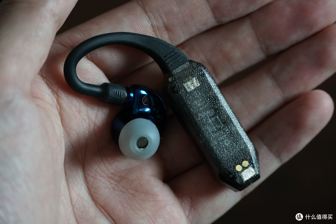 逼近理想形态:1880元,HIFI真无线蓝牙耳挂iFi Go pod Air