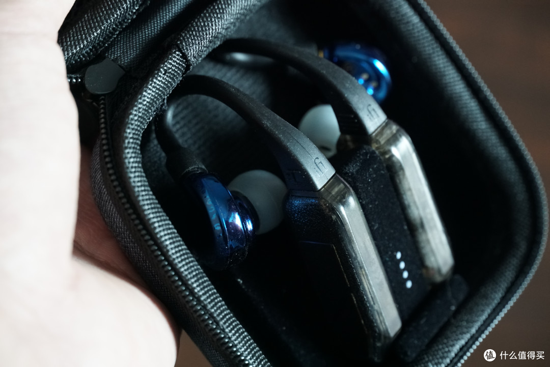 逼近理想形态:1880元,HIFI真无线蓝牙耳挂iFi Go pod Air