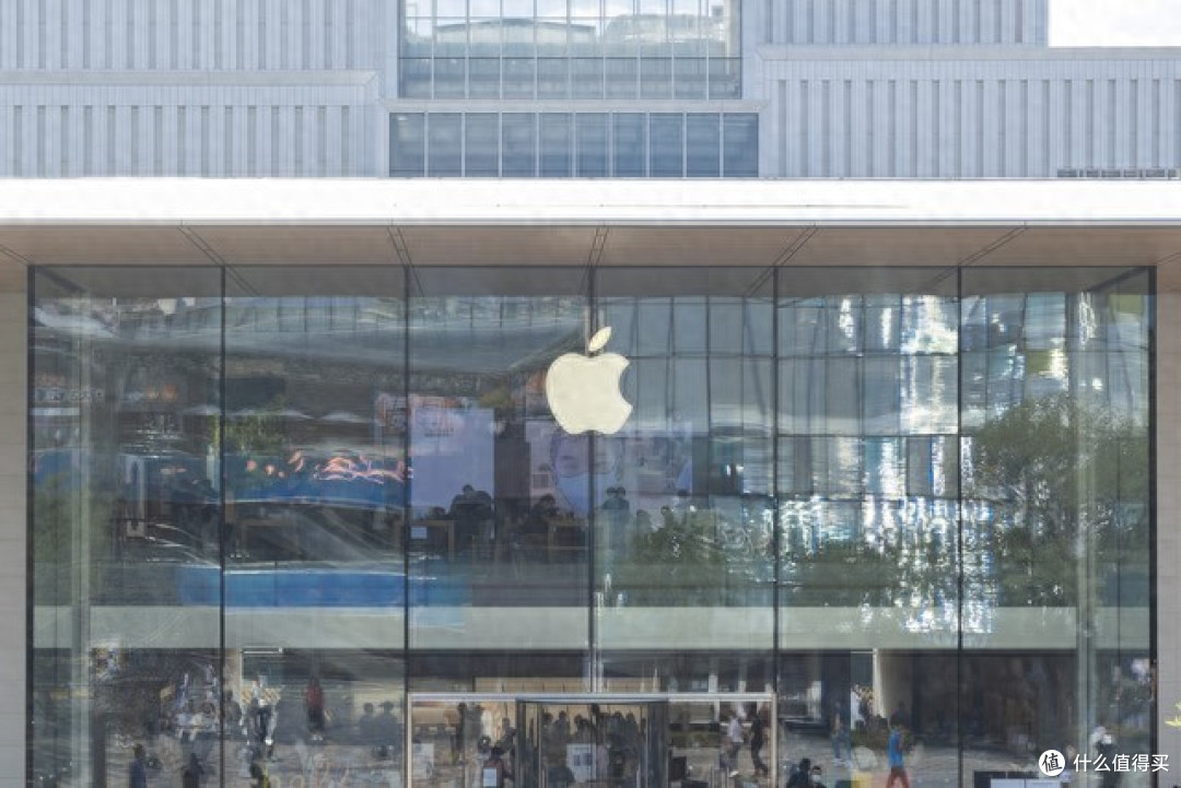 被苹果抛弃的 iPhone XS,凭什么又火了?