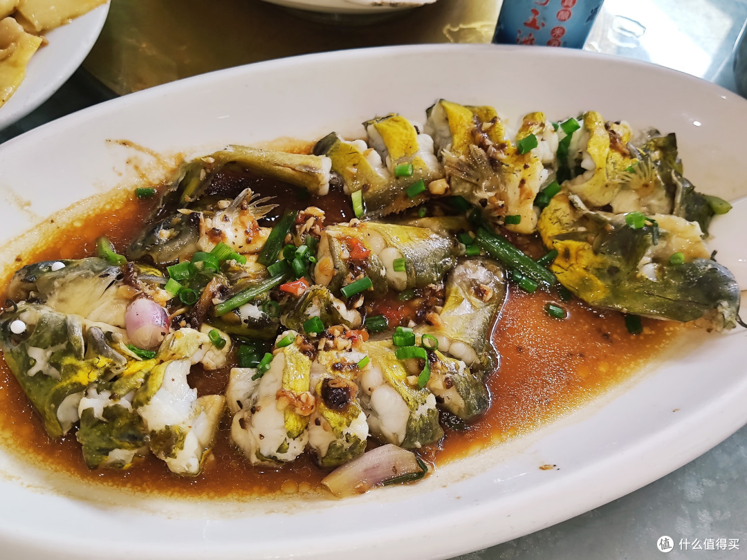 飞来峡水库边上的神仙饭店