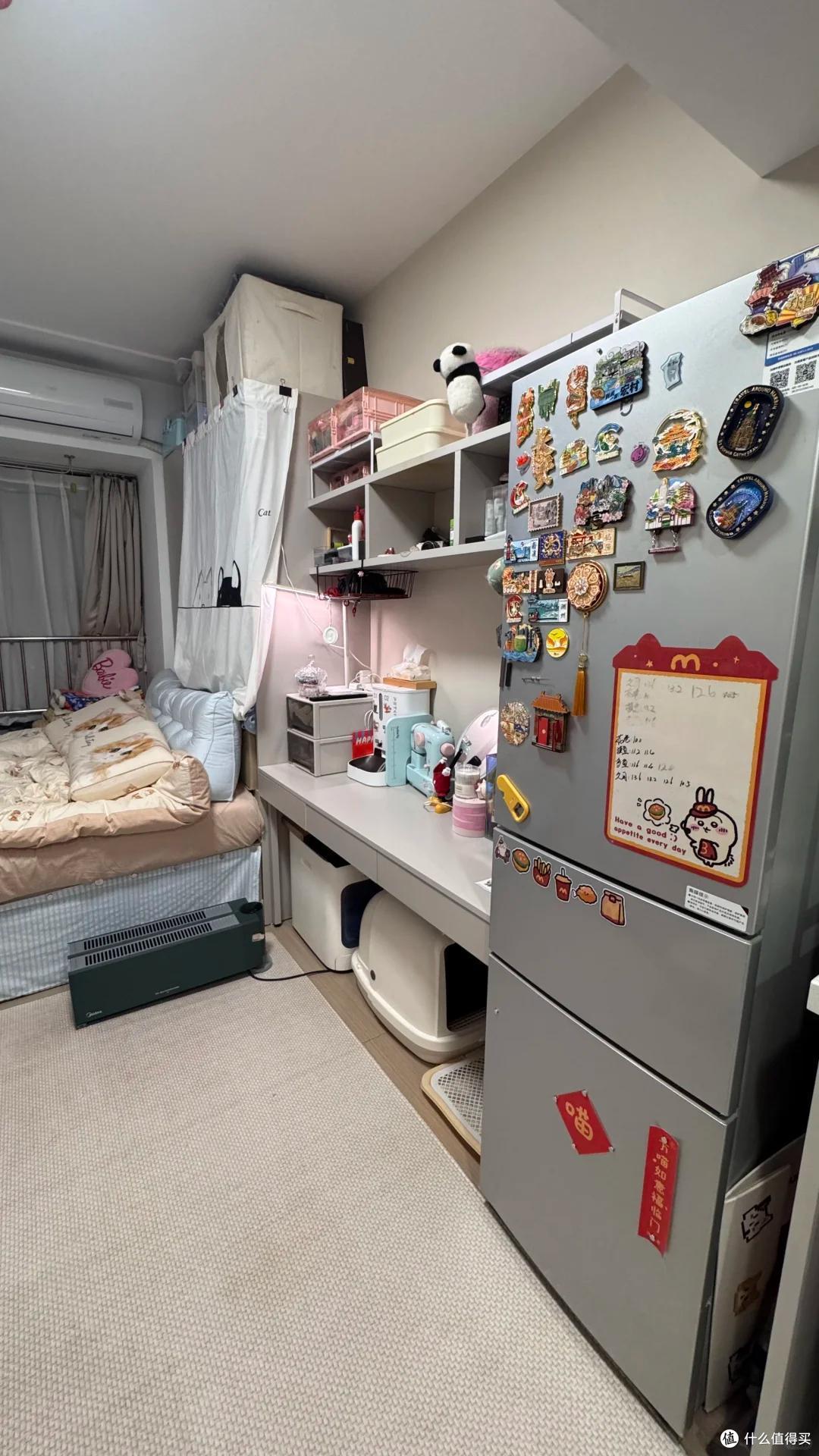 香港一姑娘的家火了,12㎡,布置得满满当当,那叫一个壮观,晒晒