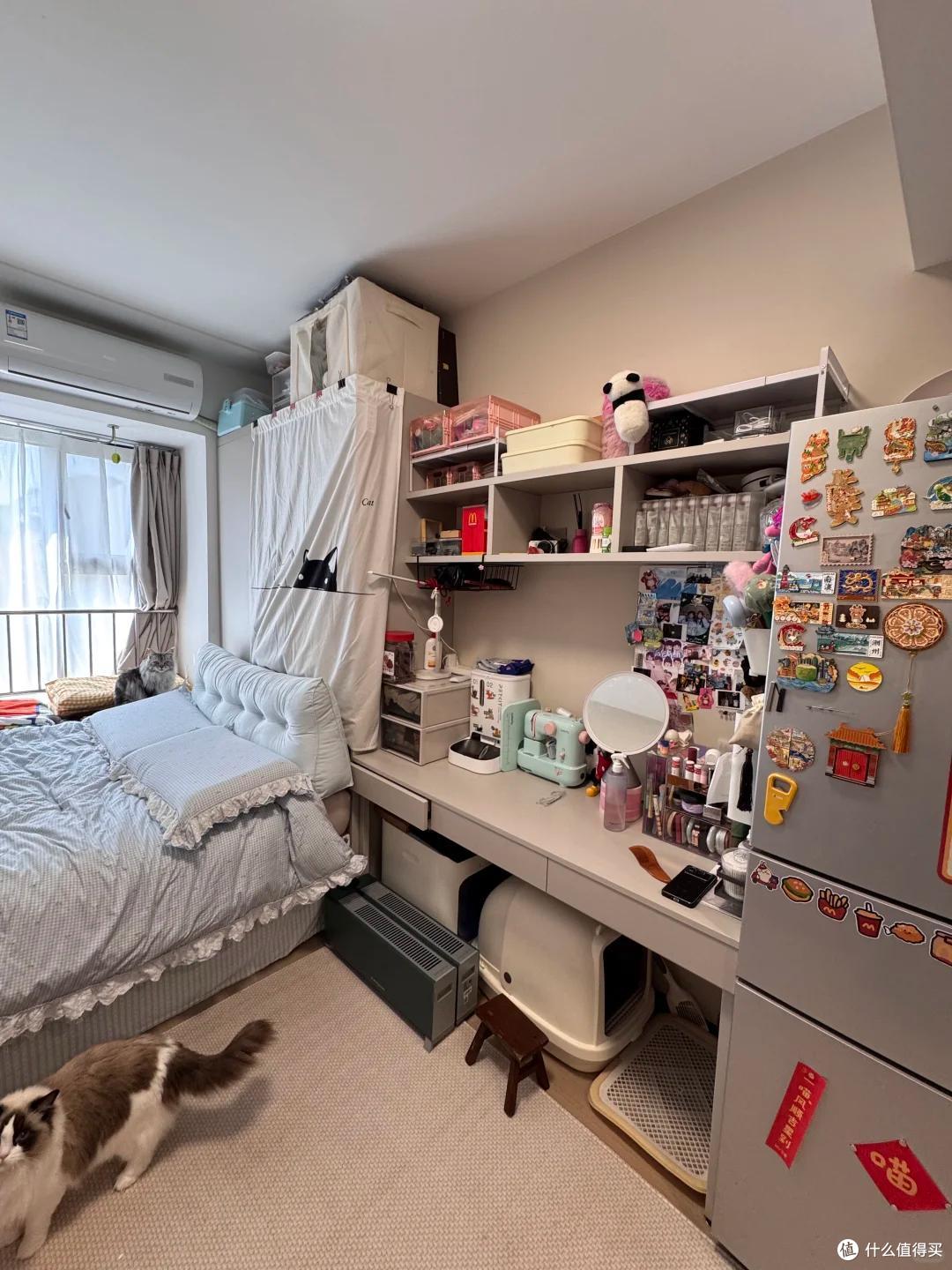 香港一姑娘的家火了,12㎡,布置得满满当当,那叫一个壮观,晒晒