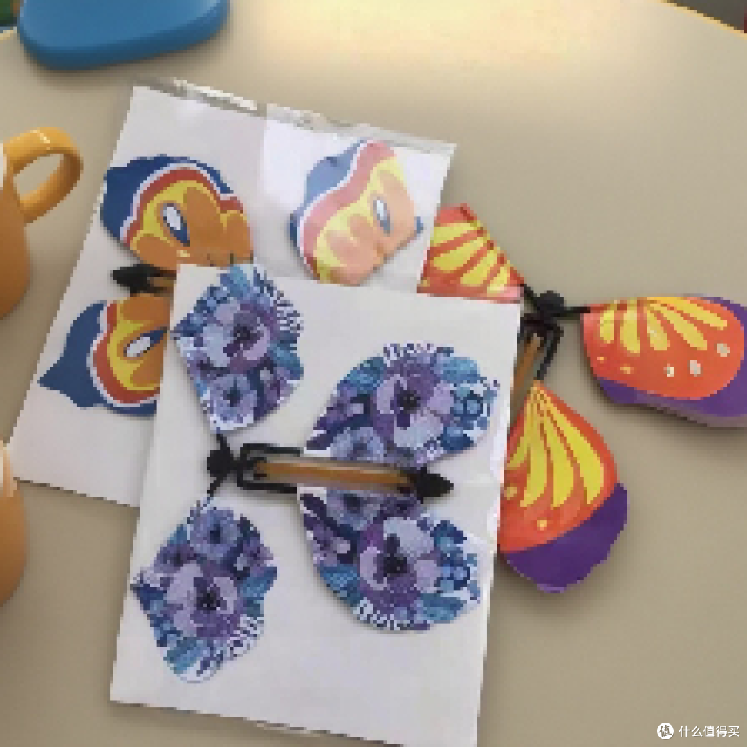 夏日公园必备:会飞的蝴蝶玩具