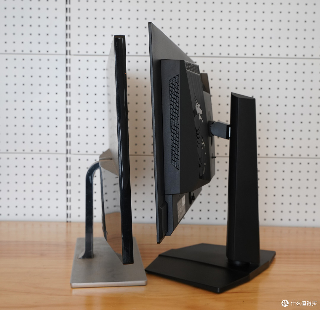 500Hz电竞新标杆,微星MAG 272QP QD-OLED X50开启视觉新时代