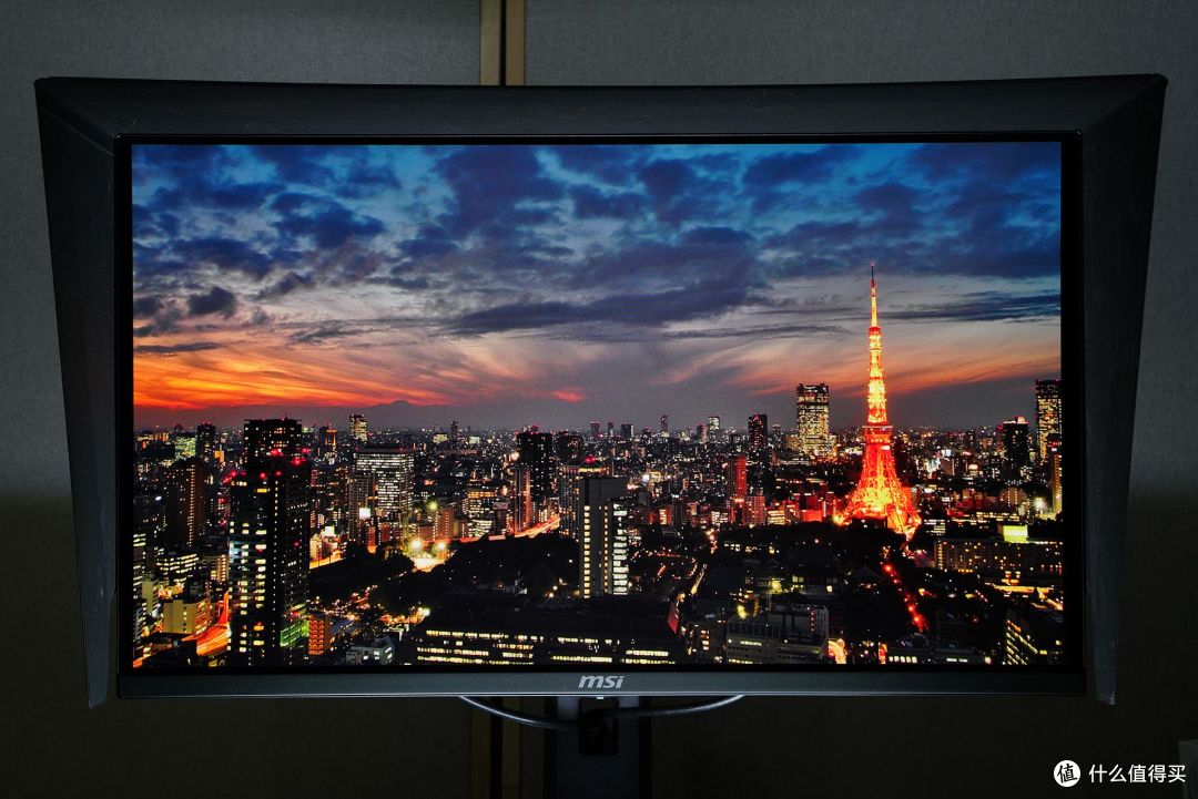 500Hz电竞新标杆,微星MAG 272QP QD-OLED X50开启视觉新时代
