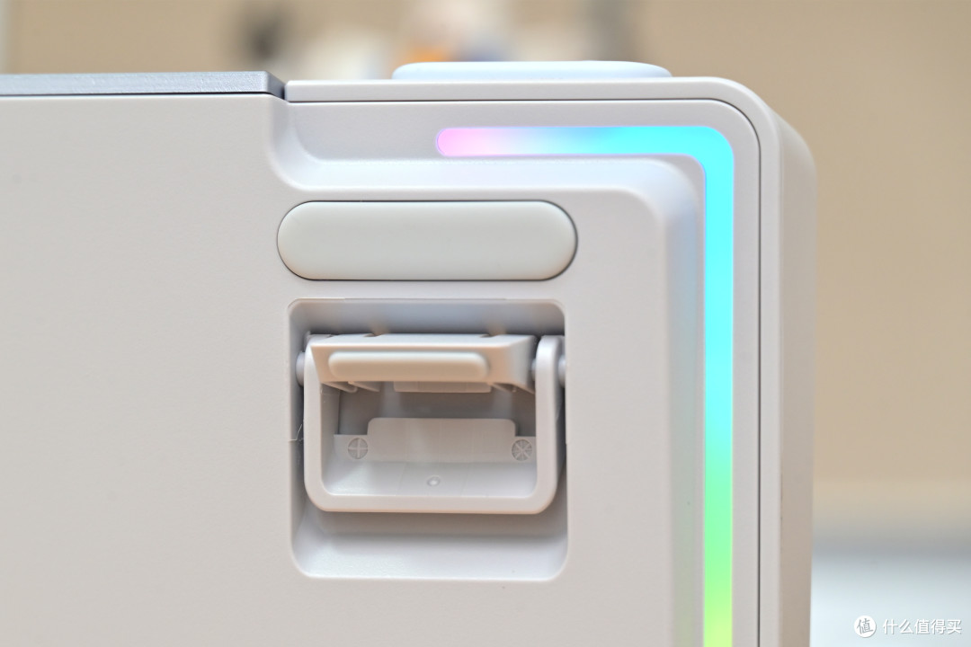 全面均衡高性价比，雷柏客制化多模键盘V700DIY-98