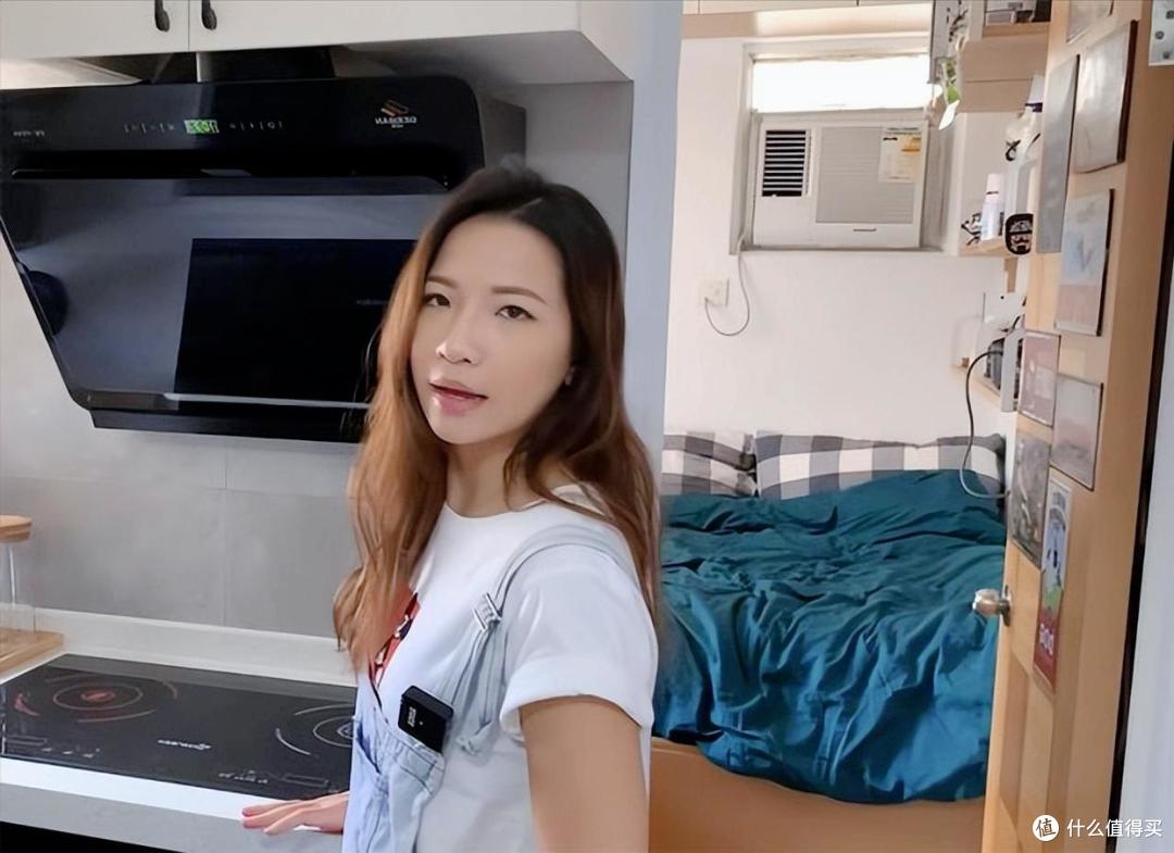 香港一姑娘火了，工作十年，不买包不逛街，攒下16㎡房子，真厉害