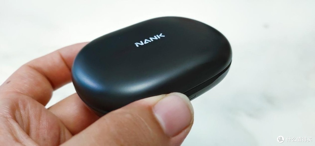 南卡OE Nova舒适突破音质再升级，造型新颖专属你的视听盛宴！