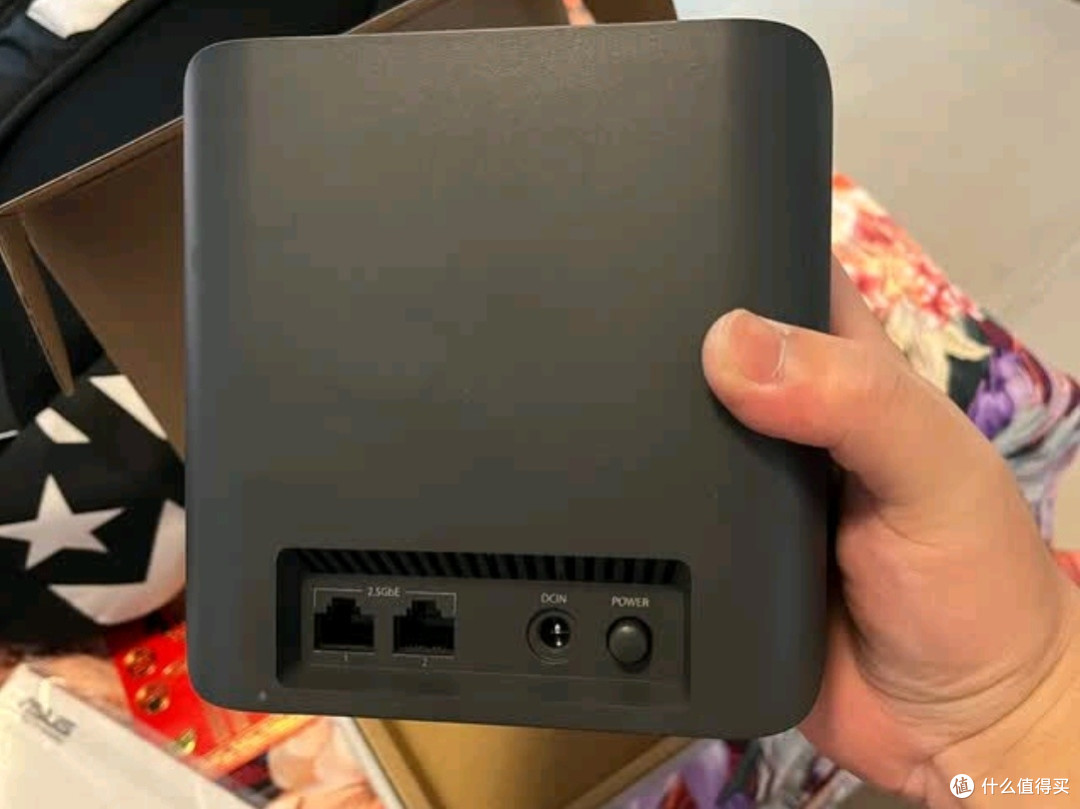 华硕灵耀魔方WiFi7路由器:以科技重塑全屋网络新体验