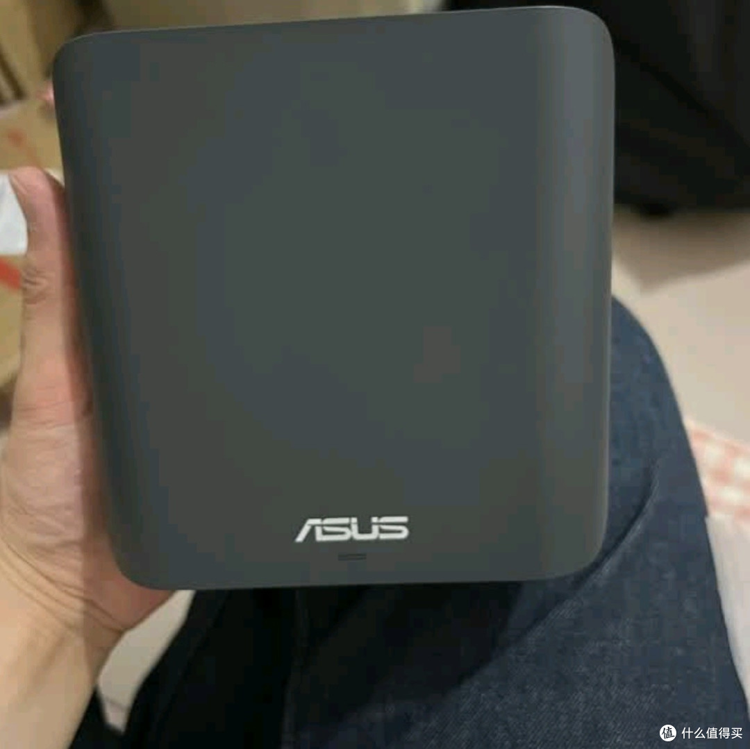 华硕灵耀魔方WiFi7路由器:以科技重塑全屋网络新体验