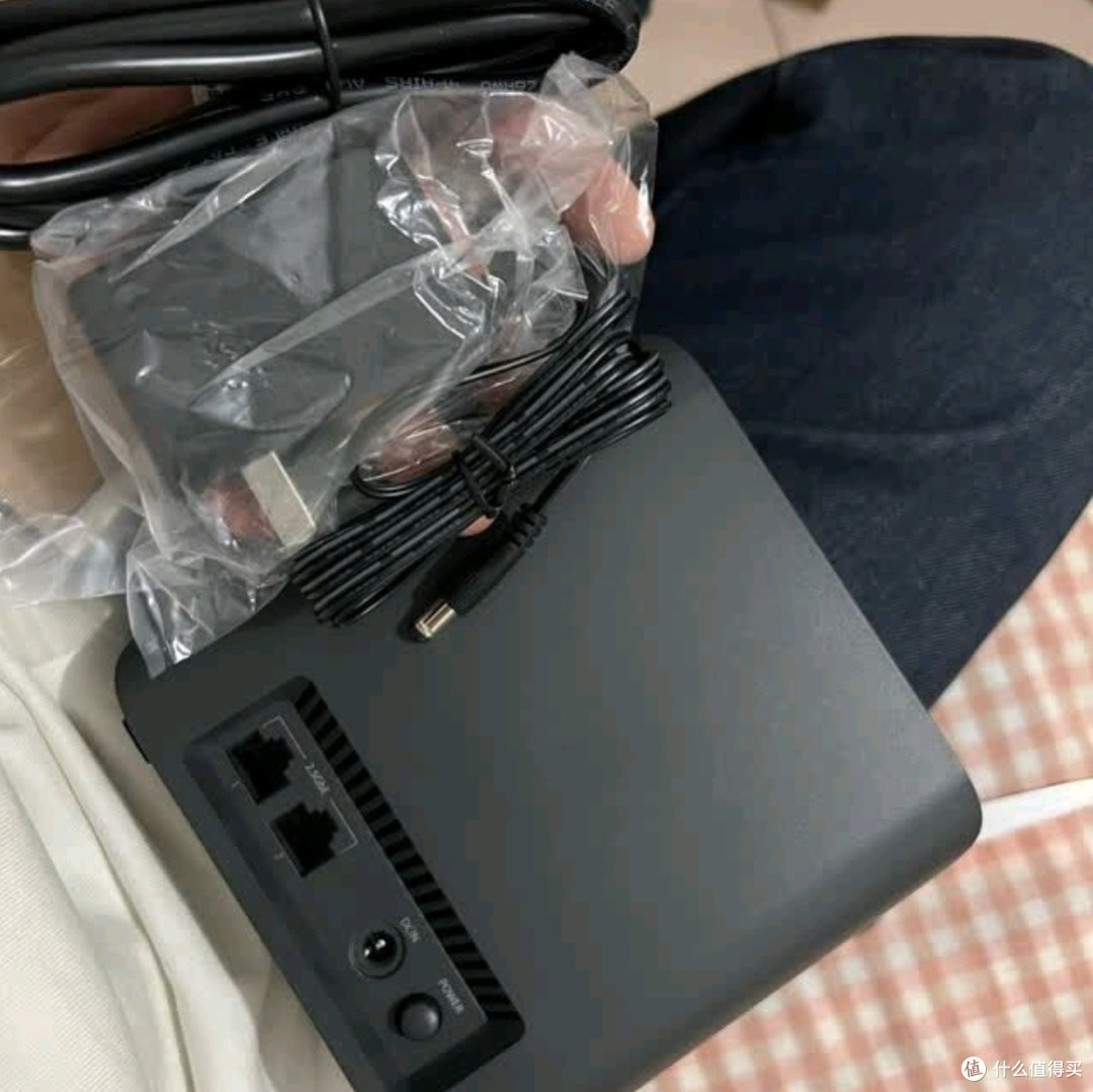 华硕灵耀魔方WiFi7路由器:以科技重塑全屋网络新体验