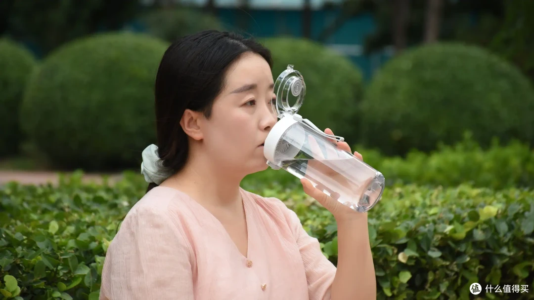 简约有型随身带!米家600ml便携水杯,Tritan材质安全轻便