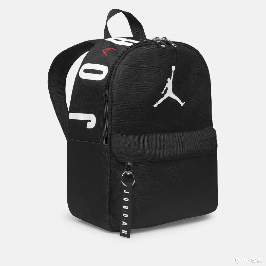 Jordan双肩包：容量与收纳平衡