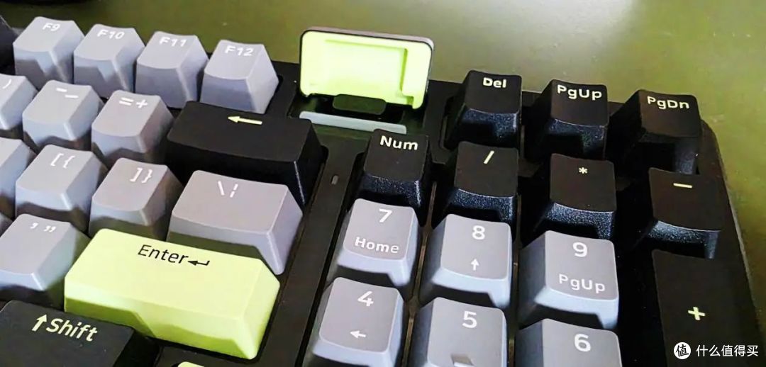 工作游戏两不误:我的梦中情“盘”雷柏V700DIY-98客制化键盘体验